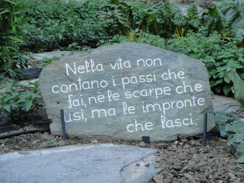 Osteria Del Centro बिस्तर और नाश्ता Brusio